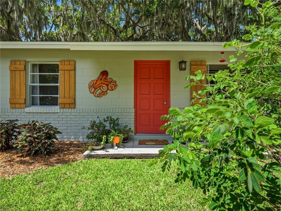 For Sale: $269,500 (3 beds, 1 baths, 1138 Square Feet)