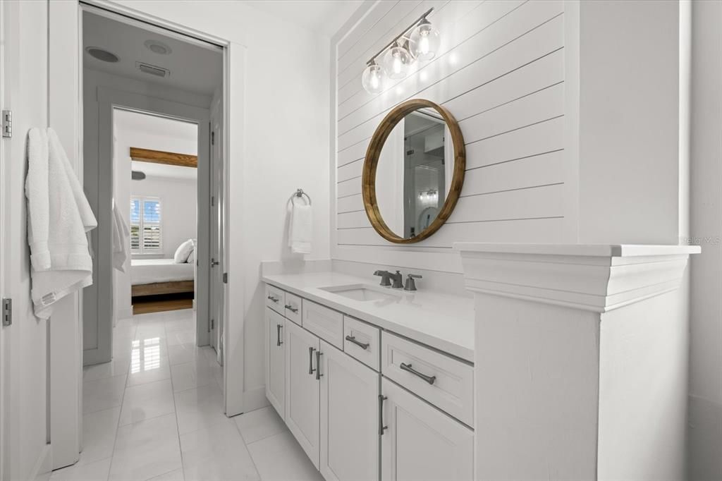 For Sale: $1,500,000 (4 beds, 4 baths, 4230 Square Feet)