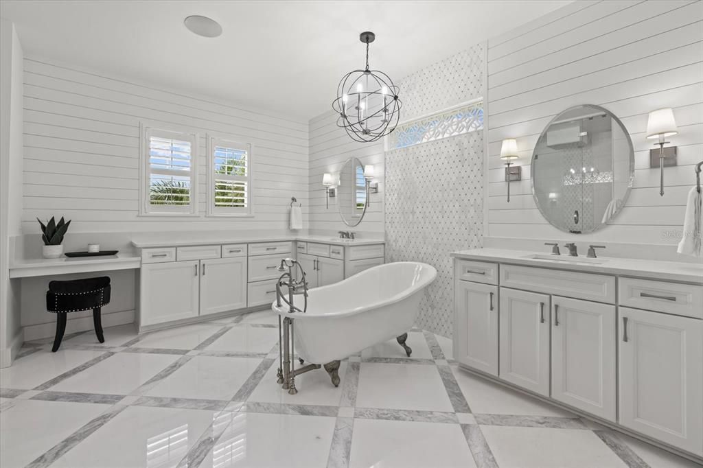 For Sale: $1,500,000 (4 beds, 4 baths, 4230 Square Feet)