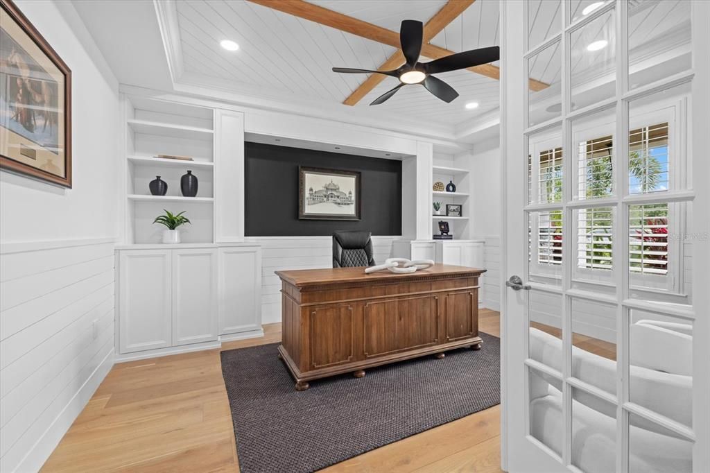For Sale: $1,500,000 (4 beds, 4 baths, 4230 Square Feet)