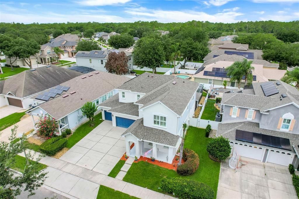 En Venta: $749,900 (4 camas, 3 baños, 2690 Pies cuadrados)