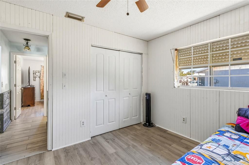 For Sale: $283,000 (3 beds, 2 baths, 1436 Square Feet)