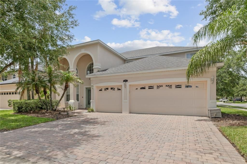 For Sale: $560,000 (4 beds, 3 baths, 3387 Square Feet)