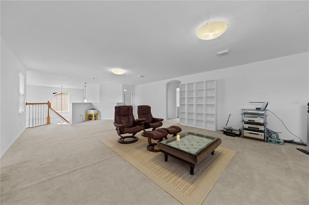 For Sale: $560,000 (4 beds, 3 baths, 3387 Square Feet)