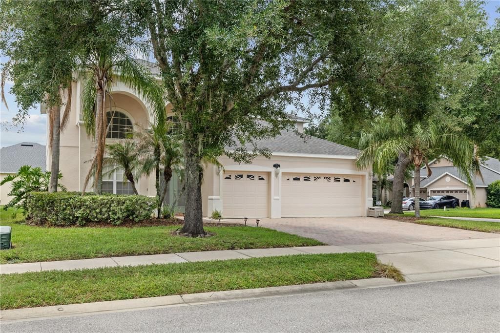 For Sale: $560,000 (4 beds, 3 baths, 3387 Square Feet)
