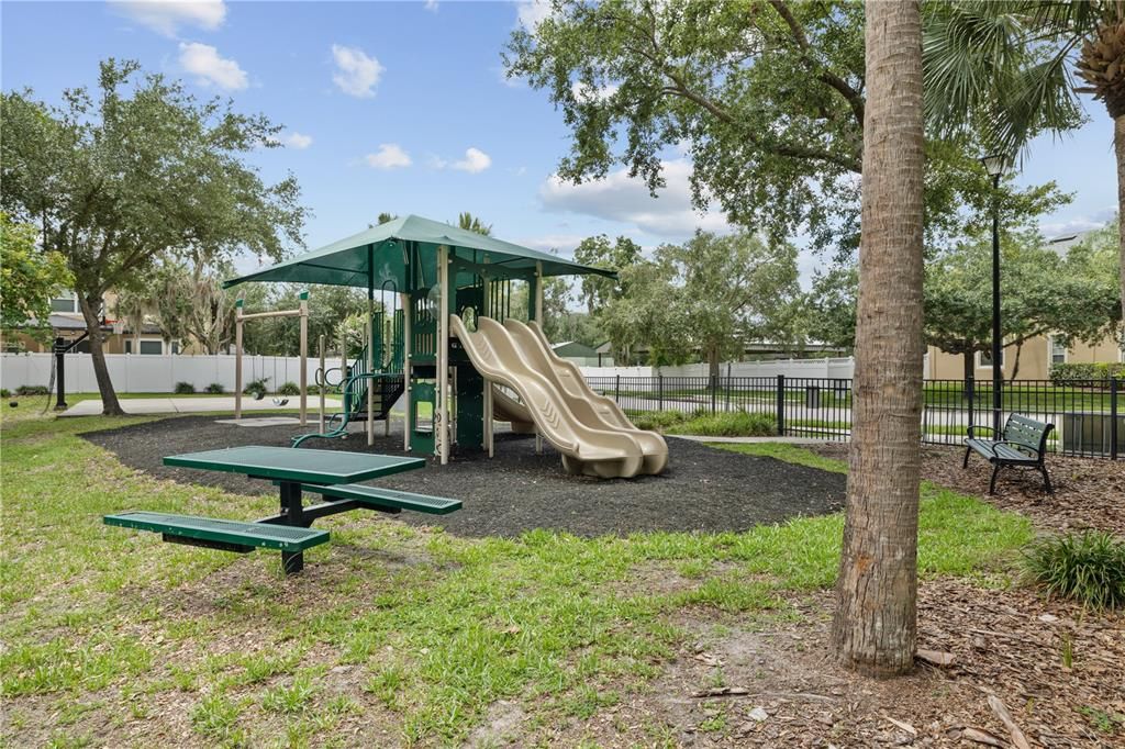For Sale: $560,000 (4 beds, 3 baths, 3387 Square Feet)