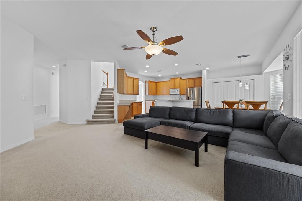 For Sale: $560,000 (4 beds, 3 baths, 3387 Square Feet)