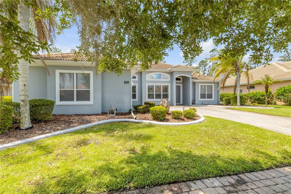 En Venta: $825,000 (4 camas, 3 baños, 2592 Pies cuadrados)