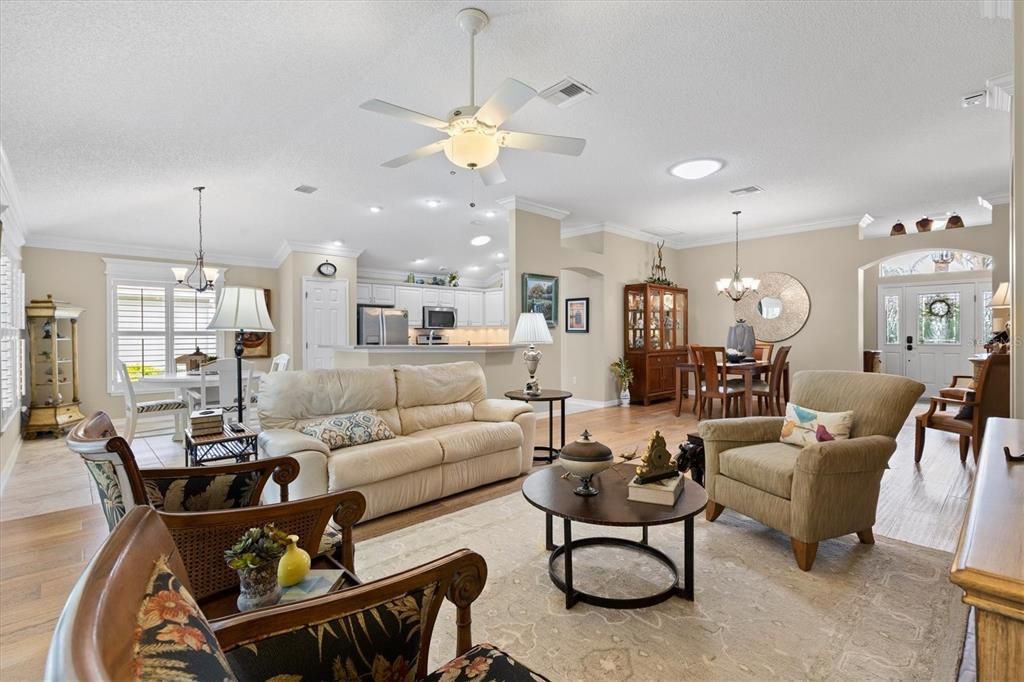 For Sale: $750,000 (3 beds, 2 baths, 2109 Square Feet)
