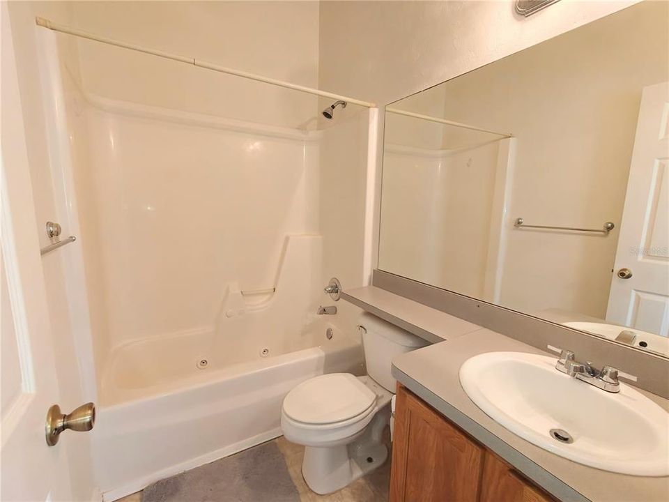 En Venta: $165,000 (2 camas, 2 baños, 1114 Pies cuadrados)