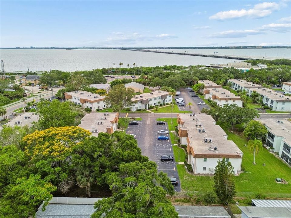For Sale: $110,000 (1 beds, 1 baths, 747 Square Feet)