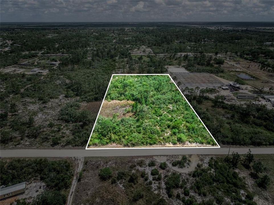 На продажу: $99,000 (4.45 acres)