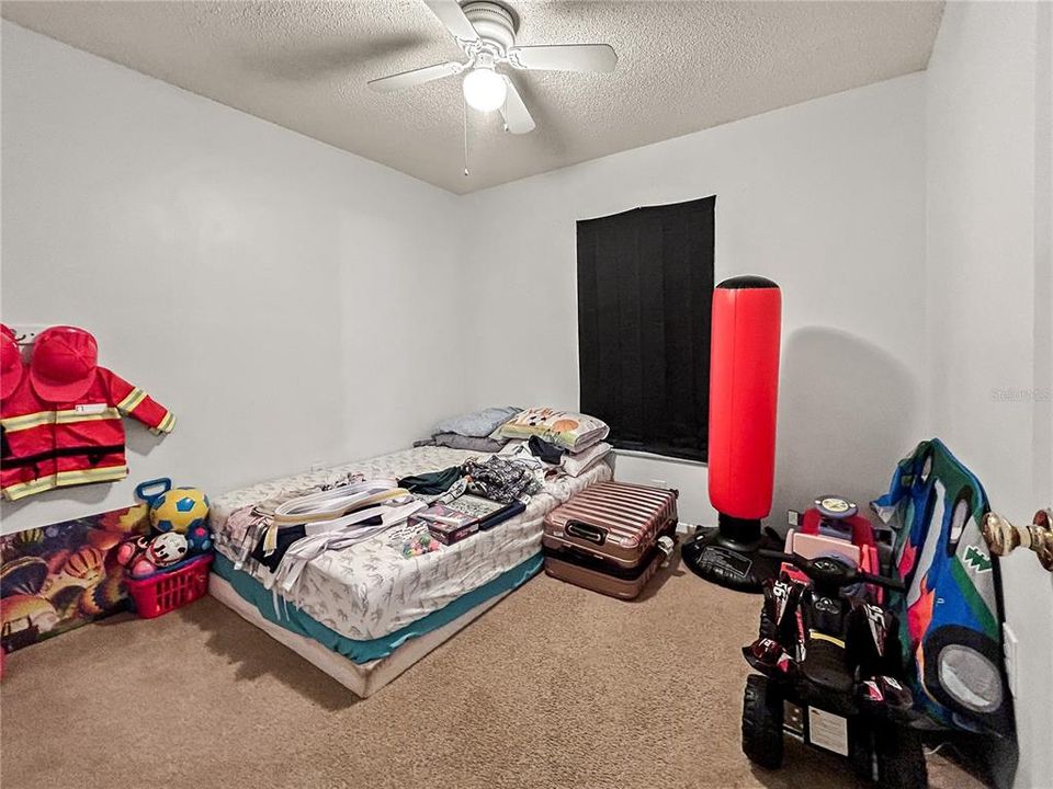 For Sale: $369,900 (3 beds, 2 baths, 1575 Square Feet)