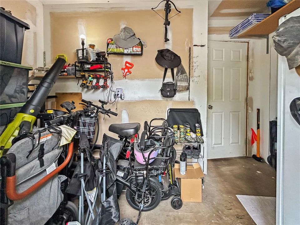 For Sale: $369,900 (3 beds, 2 baths, 1575 Square Feet)