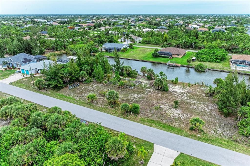 待售: $95,000 (0.23 acres)