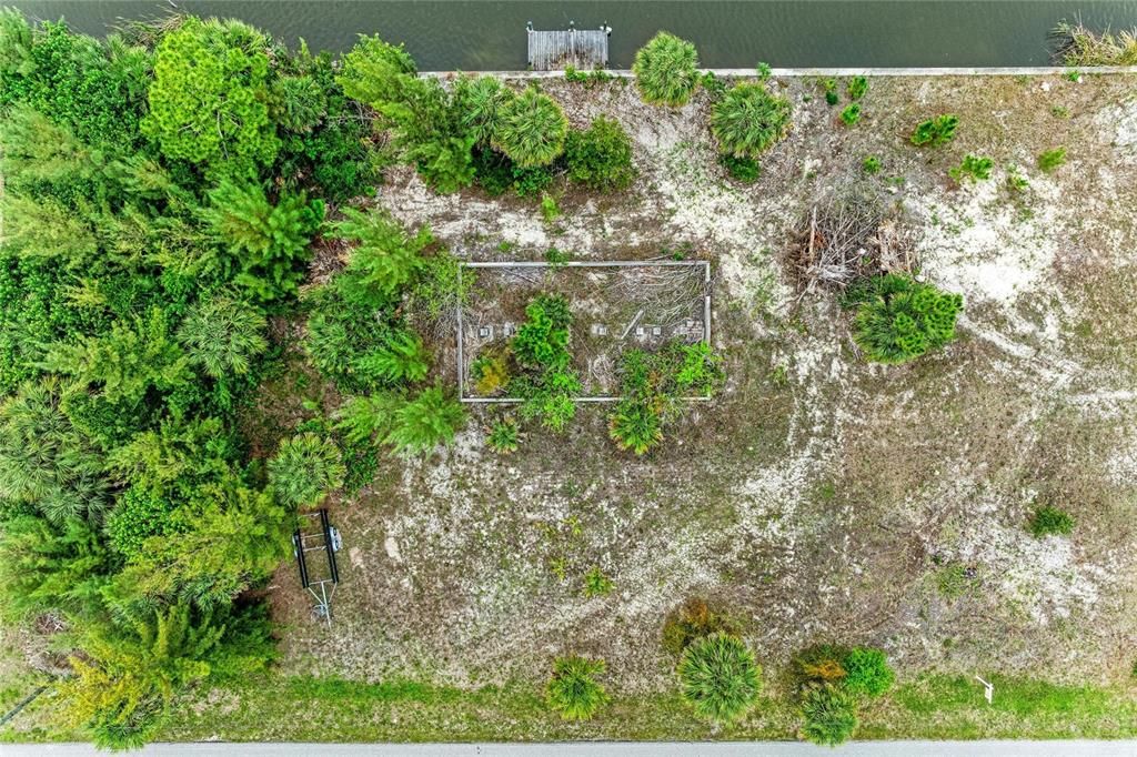 待售: $95,000 (0.23 acres)