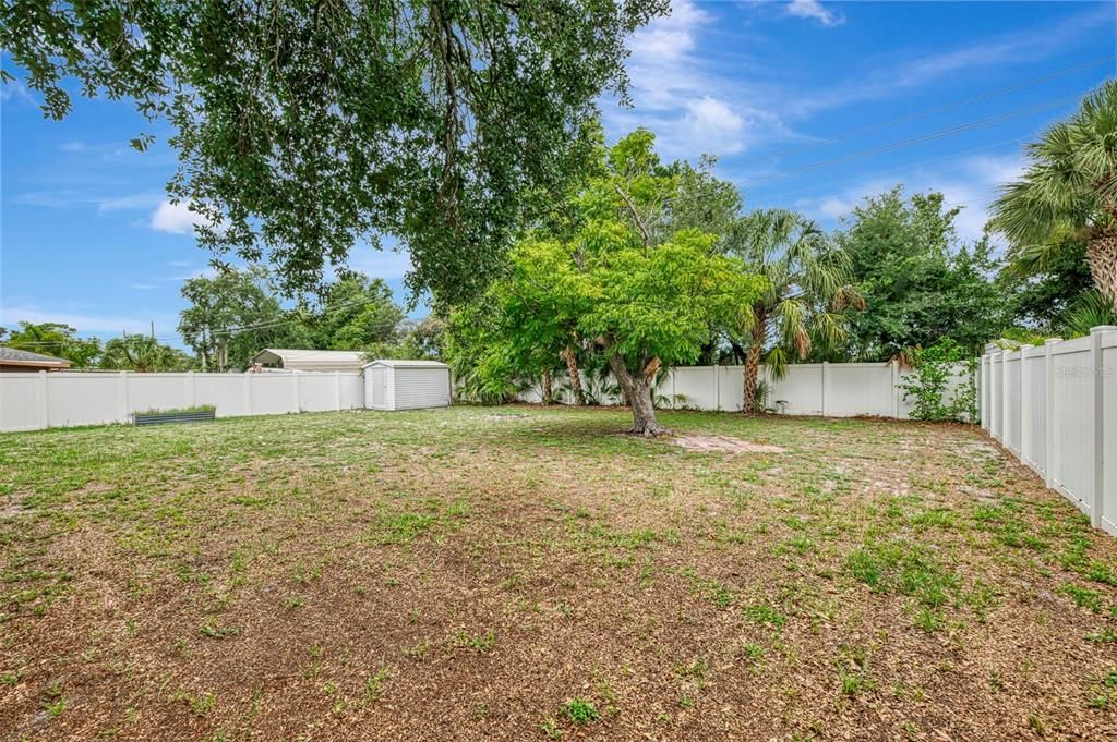 For Sale: $349,000 (3 beds, 2 baths, 1381 Square Feet)