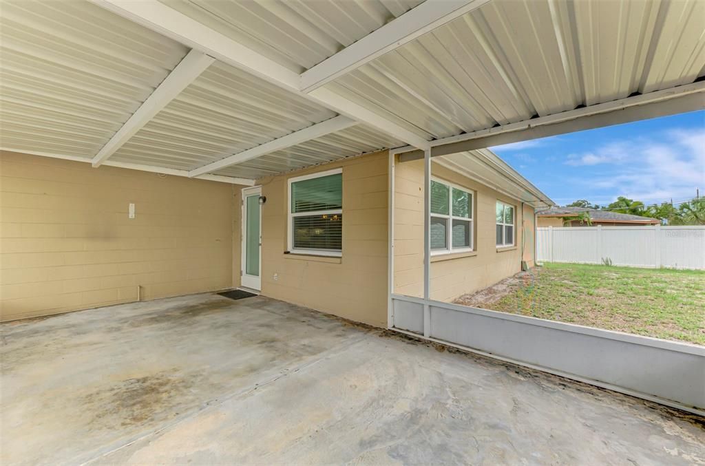 For Sale: $349,000 (3 beds, 2 baths, 1381 Square Feet)