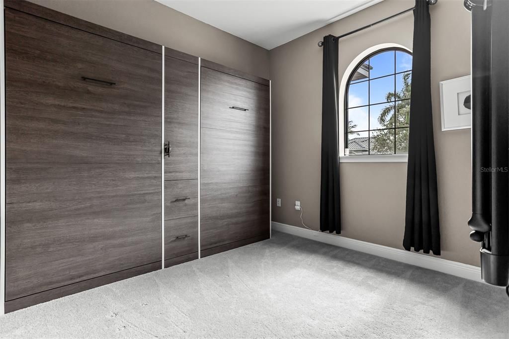 For Sale: $1,995,000 (4 beds, 4 baths, 3059 Square Feet)