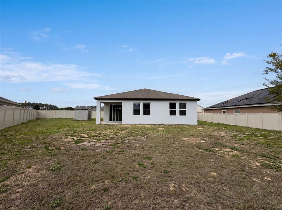 En Venta: $375,000 (4 camas, 2 baños, 1880 Pies cuadrados)