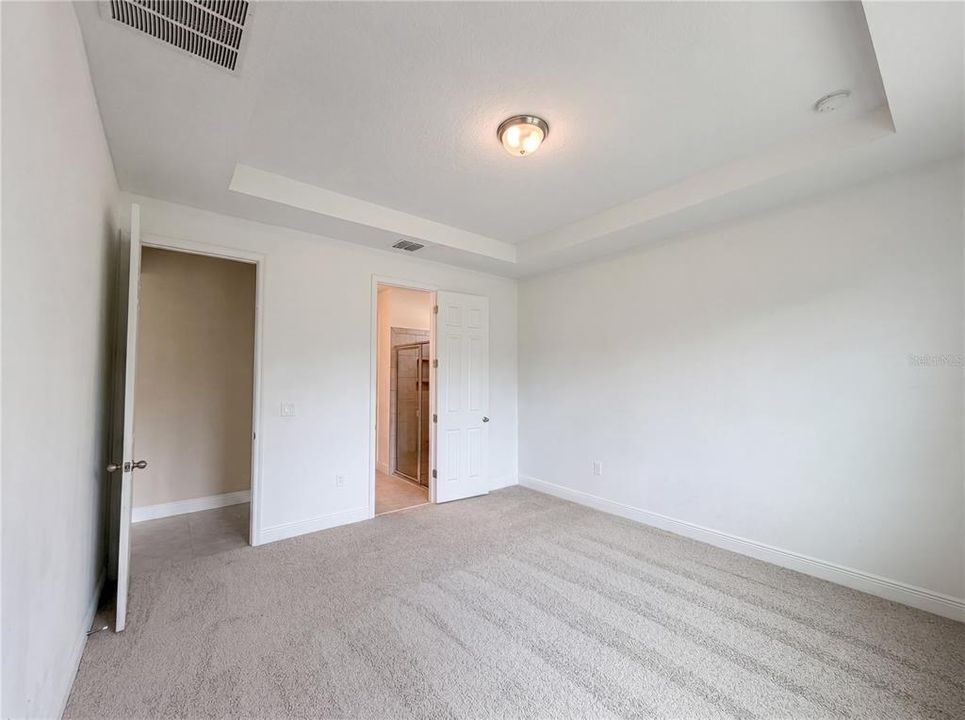 En Venta: $375,000 (4 camas, 2 baños, 1880 Pies cuadrados)