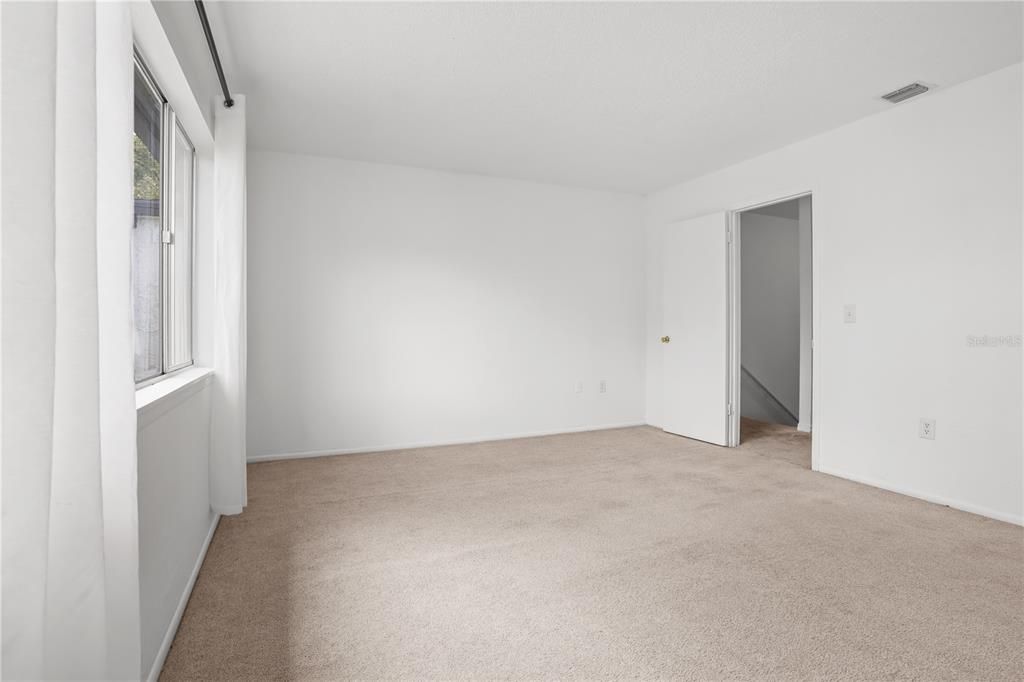 For Sale: $140,000 (2 beds, 1 baths, 1214 Square Feet)