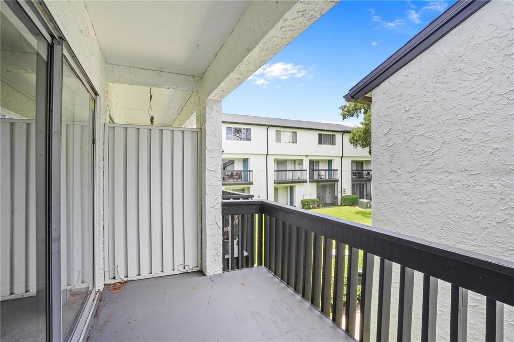 For Sale: $140,000 (2 beds, 1 baths, 1214 Square Feet)