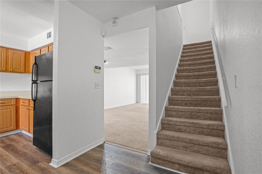 For Sale: $140,000 (2 beds, 1 baths, 1214 Square Feet)