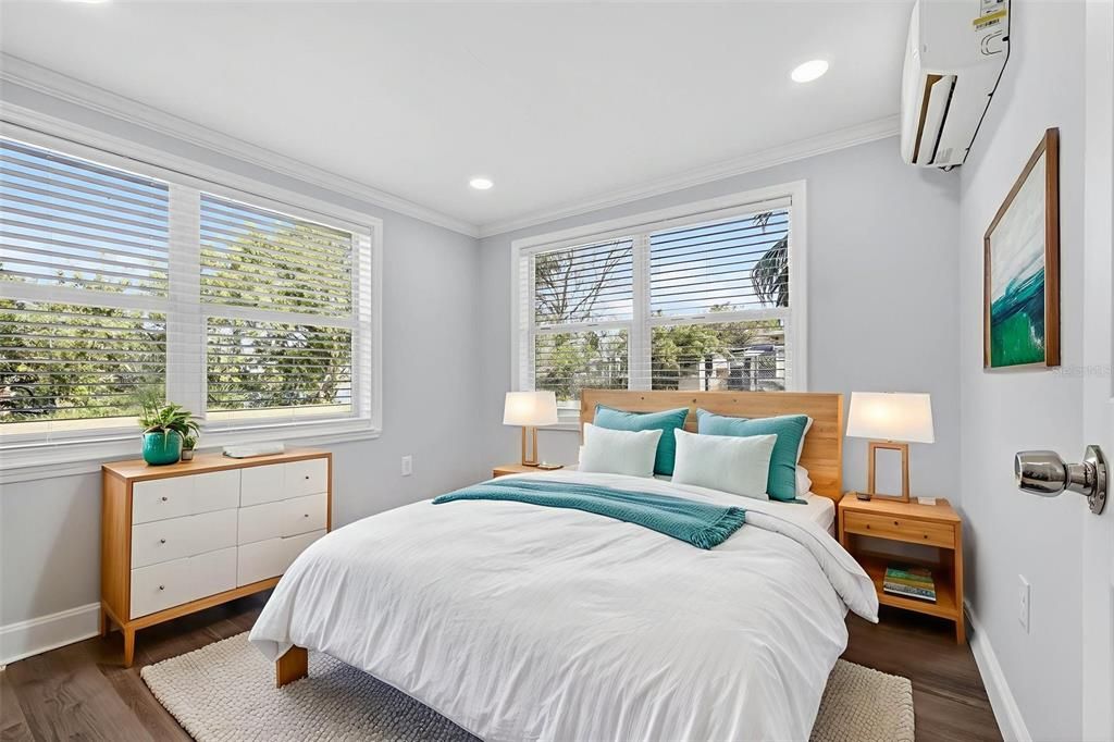 For Rent: $2,200 (4 beds, 2 baths, 1349 Square Feet)