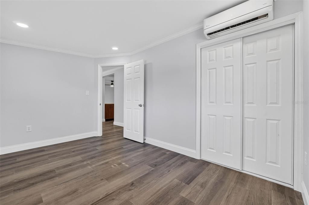 For Rent: $2,200 (4 beds, 2 baths, 1349 Square Feet)