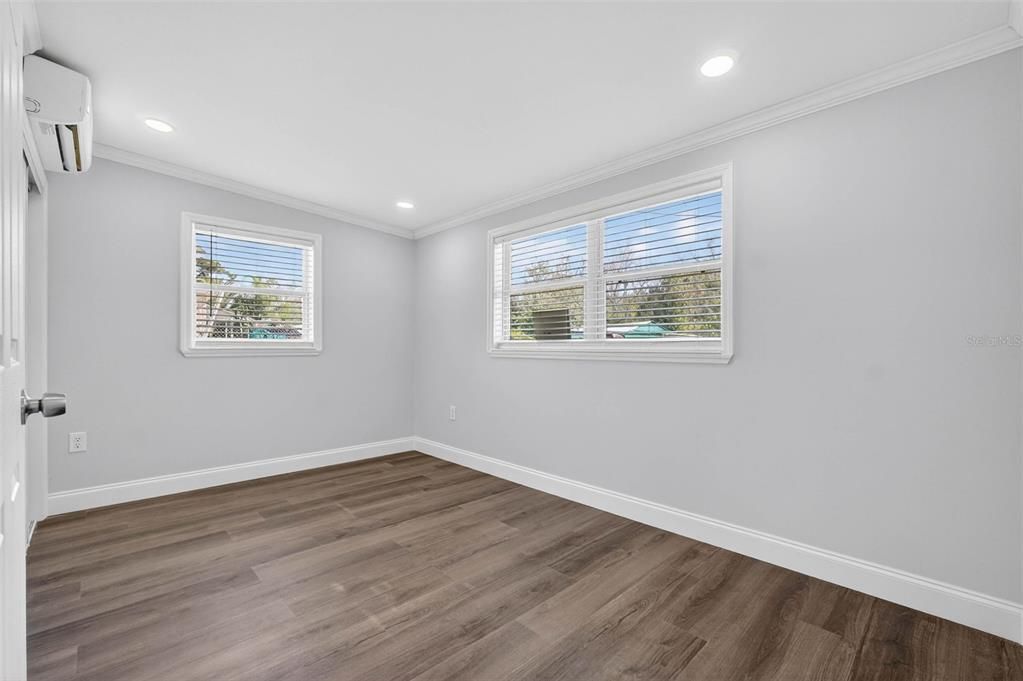 For Rent: $2,200 (4 beds, 2 baths, 1349 Square Feet)