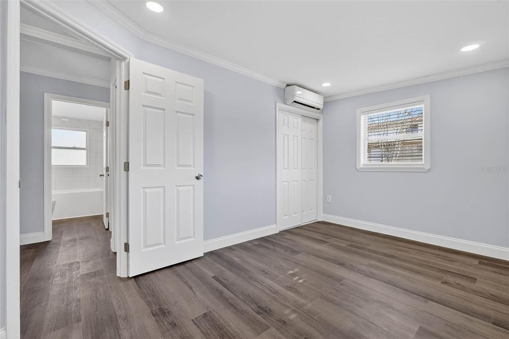 For Rent: $2,200 (4 beds, 2 baths, 1349 Square Feet)