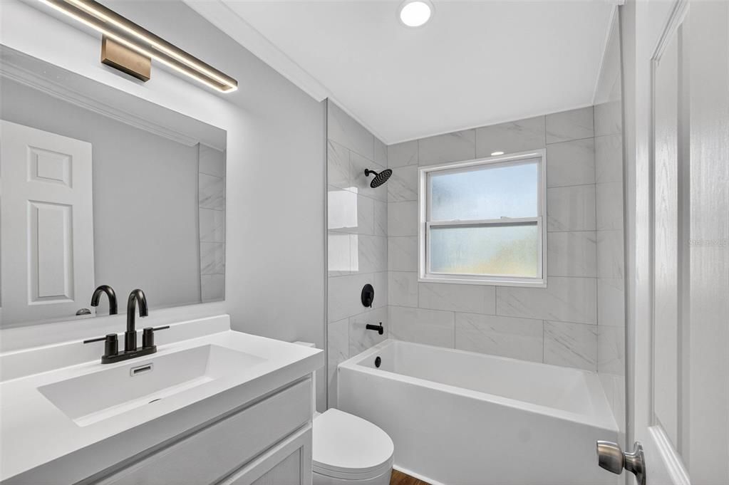 For Rent: $2,200 (4 beds, 2 baths, 1349 Square Feet)
