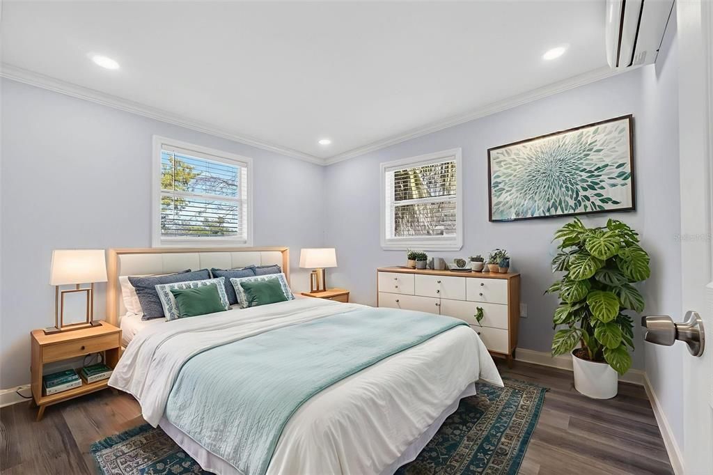 For Rent: $2,200 (4 beds, 2 baths, 1349 Square Feet)