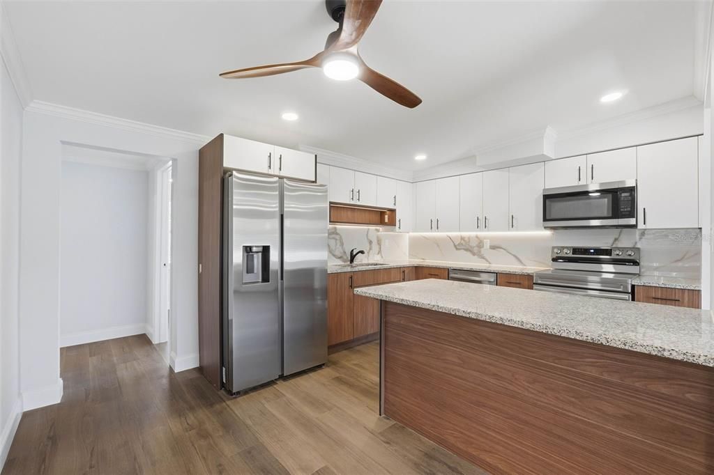 For Rent: $2,200 (4 beds, 2 baths, 1349 Square Feet)