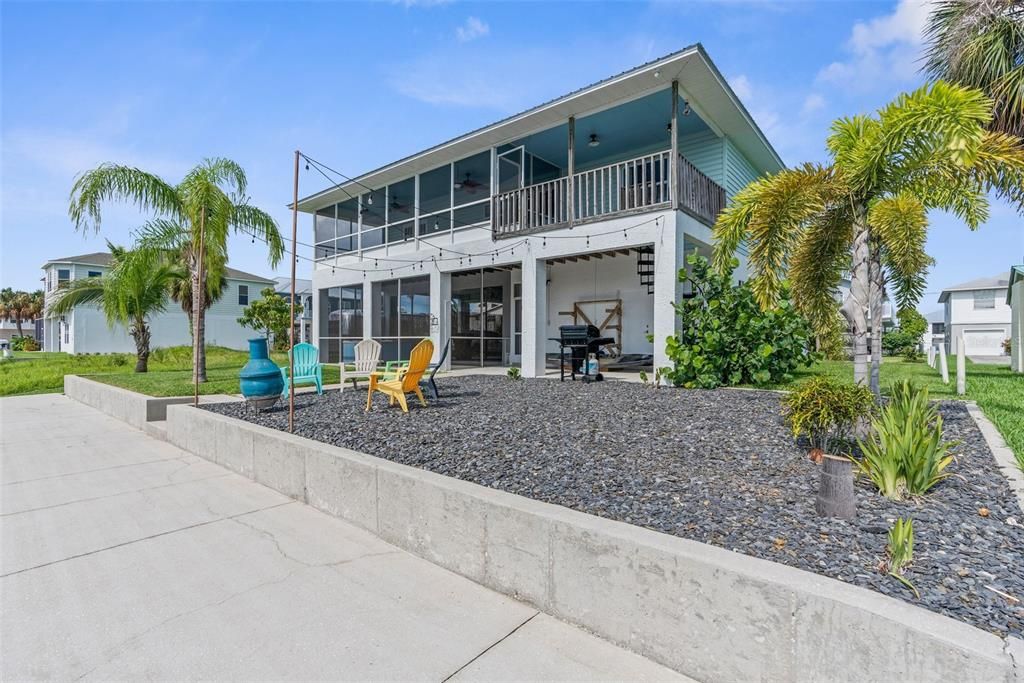 En Venta: $649,900 (3 camas, 2 baños, 1276 Pies cuadrados)