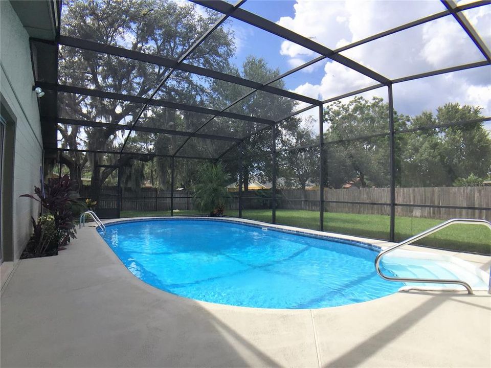 For Sale: $409,900 (3 beds, 2 baths, 1644 Square Feet)