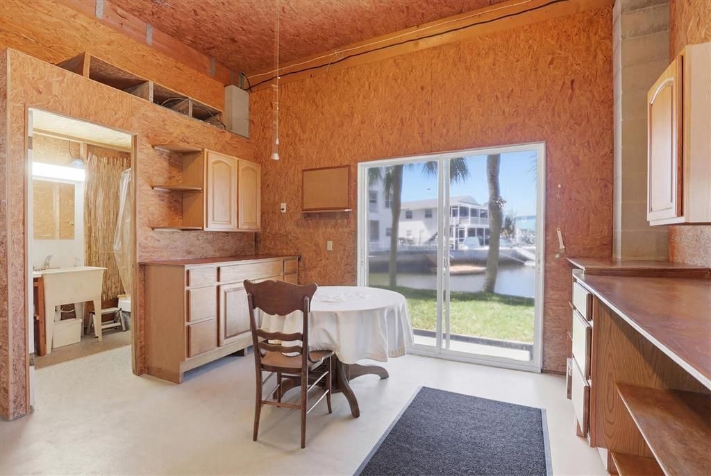 For Sale: $659,900 (2 beds, 2 baths, 1398 Square Feet)