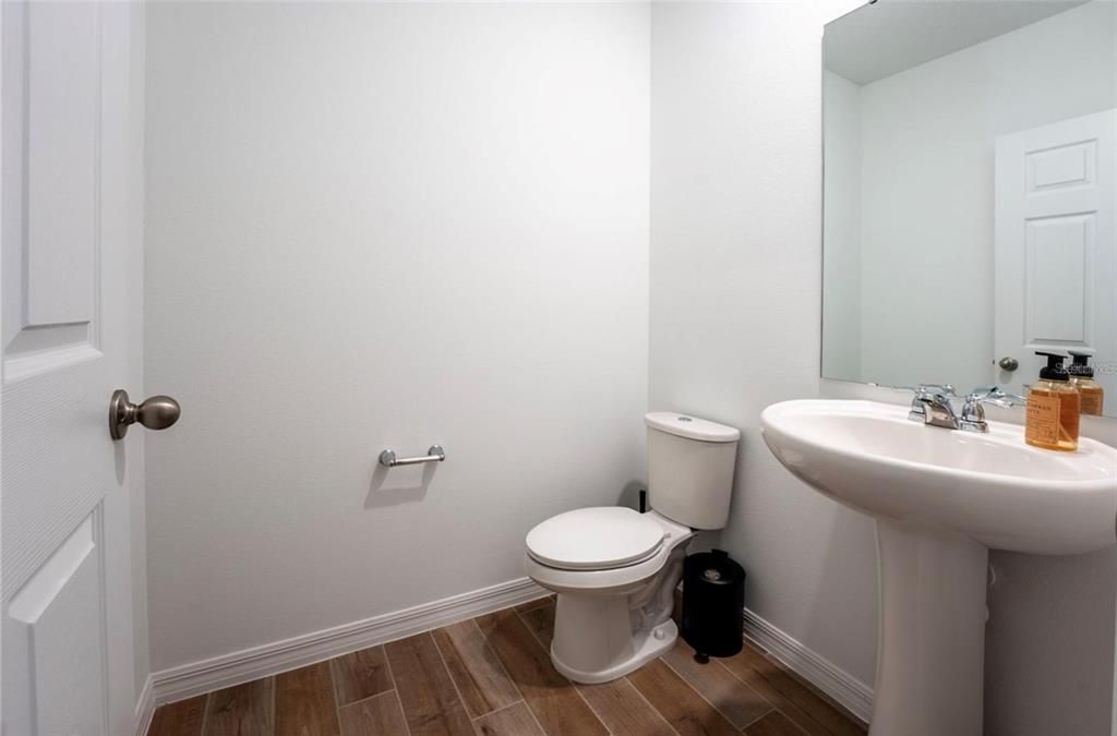 В аренду: $2,700 (5 спален, 3 ванн, 2814 Квадратных фут)