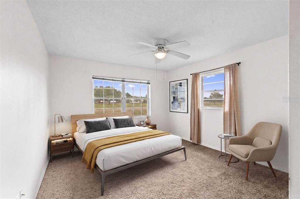 Activo con contrato: $355,000 (4 camas, 2 baños, 1871 Pies cuadrados)