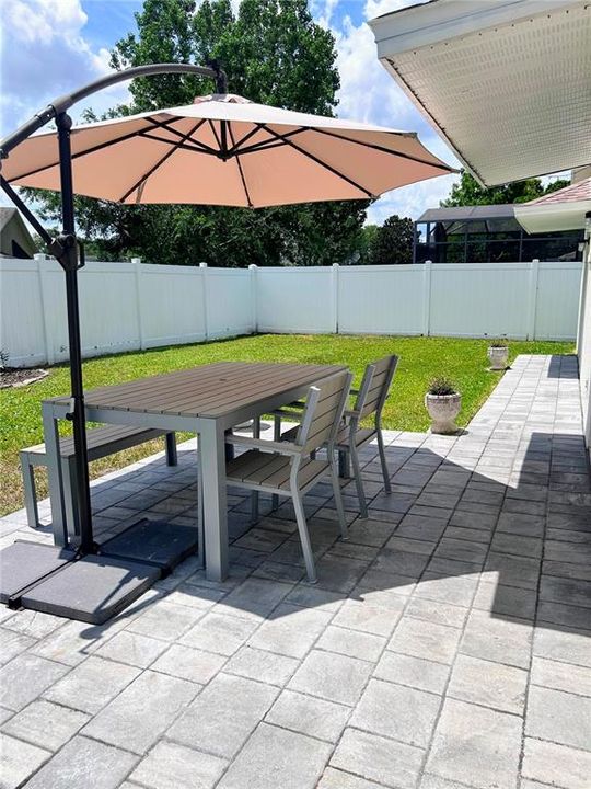 En Venta: $535,000 (4 camas, 2 baños, 1804 Pies cuadrados)