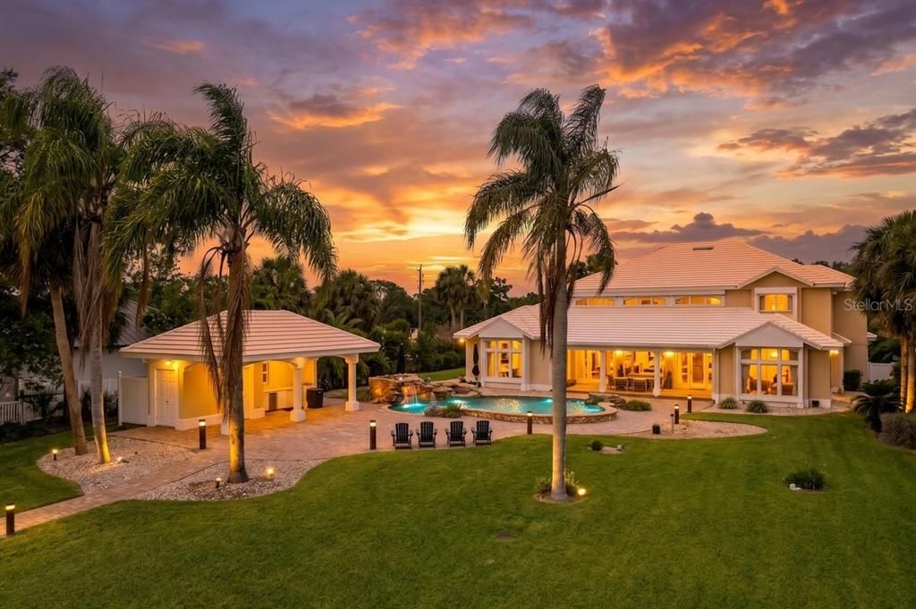 For Sale: $2,995,000 (5 beds, 3 baths, 5398 Square Feet)