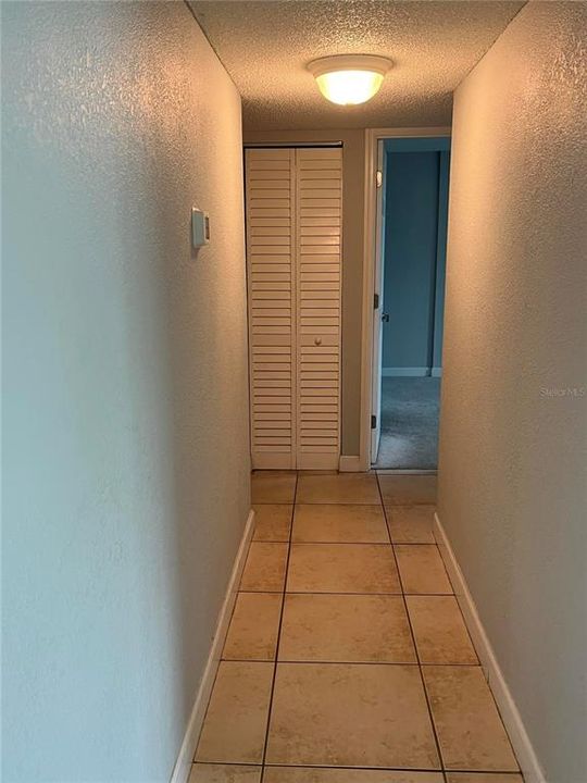For Rent: $1,600 (2 beds, 2 baths, 1010 Square Feet)