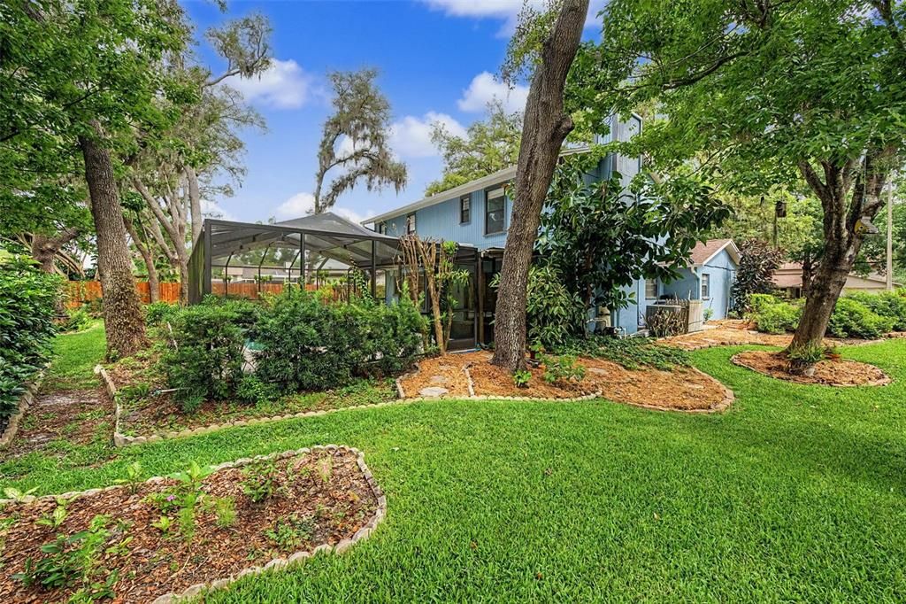 For Sale: $520,000 (4 beds, 2 baths, 2232 Square Feet)