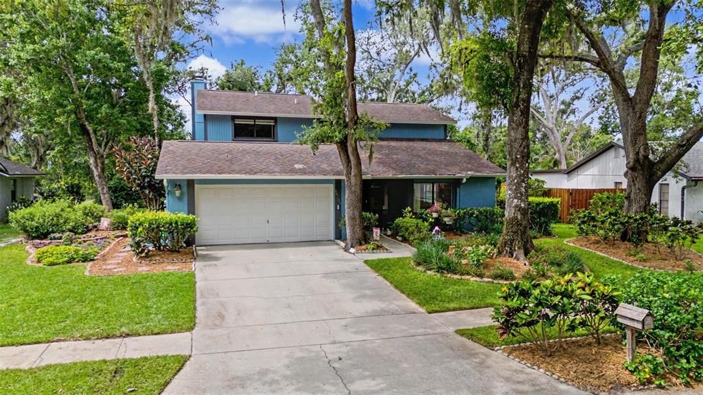 For Sale: $520,000 (4 beds, 2 baths, 2232 Square Feet)