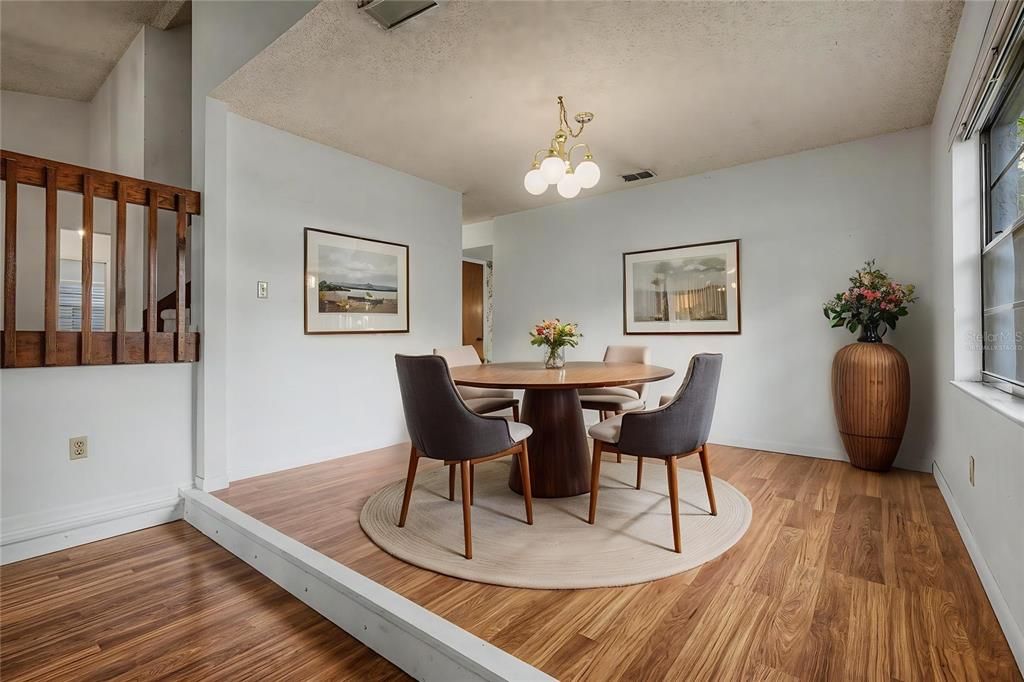 For Sale: $520,000 (4 beds, 2 baths, 2232 Square Feet)