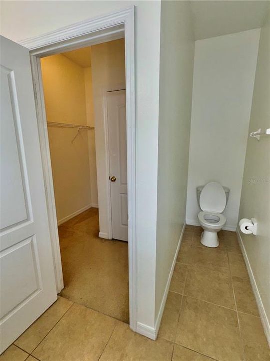 Active With Contract: $2,050 (2 beds, 2 baths, 1200 Square Feet)
