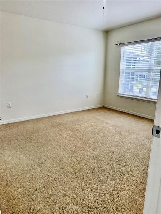 Active With Contract: $2,050 (2 beds, 2 baths, 1200 Square Feet)