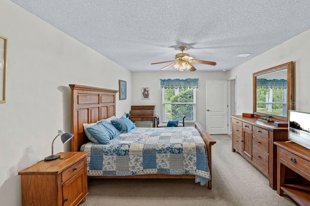 En Venta: $500,000 (5 camas, 3 baños, 2681 Pies cuadrados)