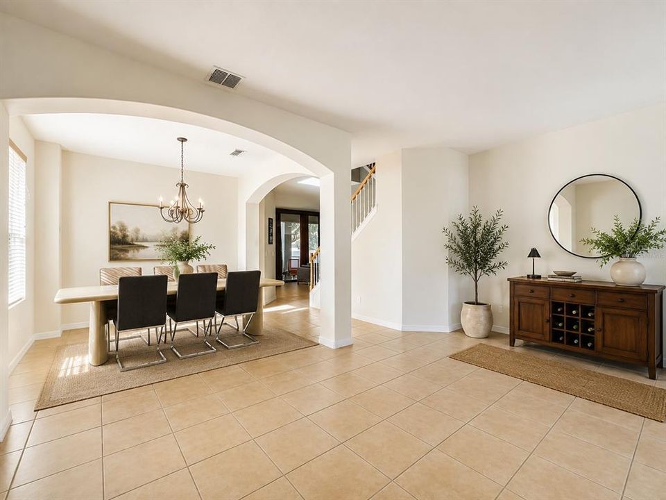 En Venta: $540,000 (4 camas, 2 baños, 2984 Pies cuadrados)